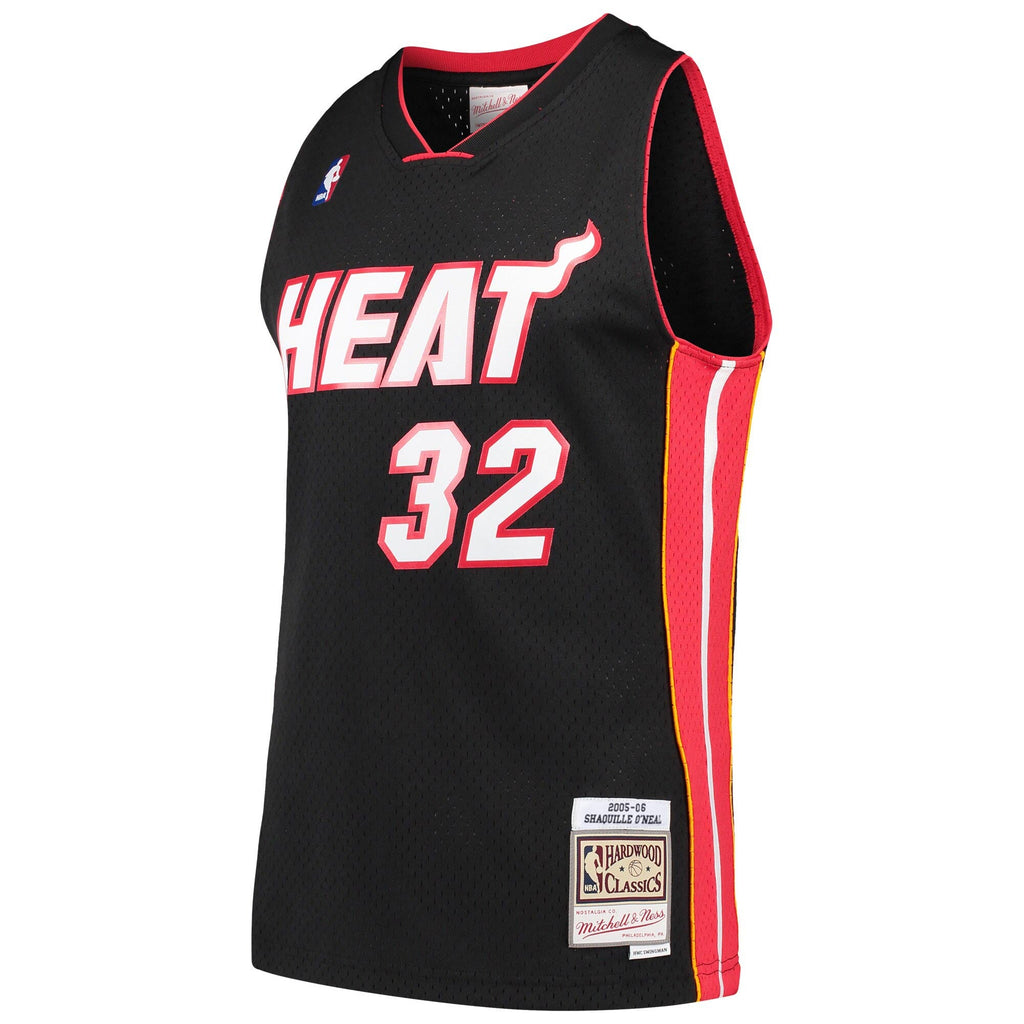 Miami Heat Shaquille O'Neal Mitchell & Ness Black Hardwood Classics Swingman Jersey for Men product image 3, provided for