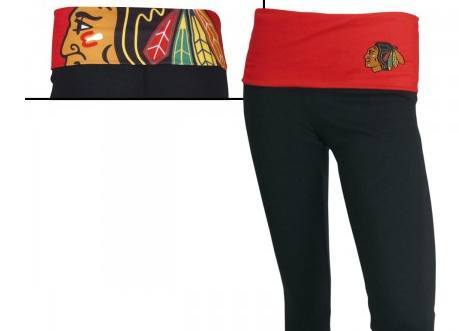 Chicago Blackhawks Ladies Capri Leggings product image 1, provided for visual reference and product detail review