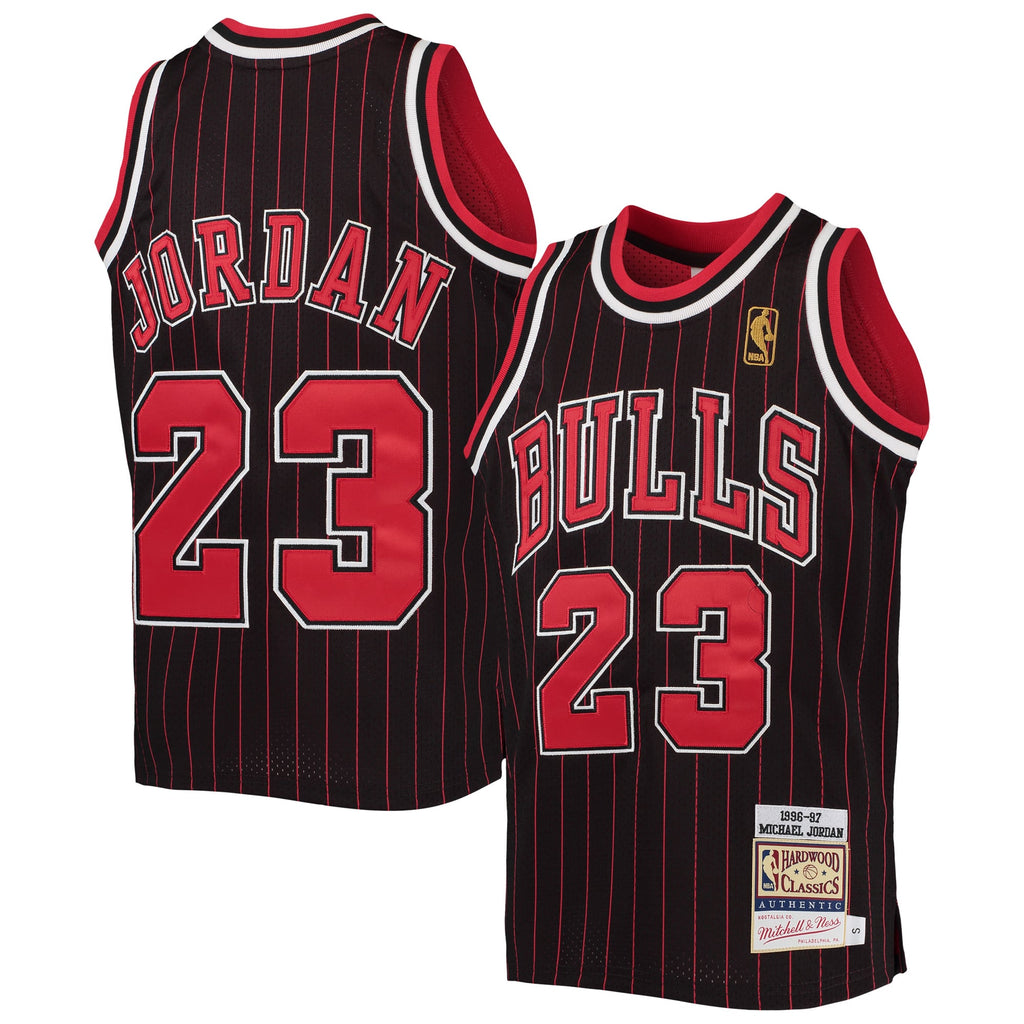 Youth Chicago Bulls Michael Jordan Mitchell & Ness Black/Red 1996-97 Hardwood Classics Authentic Jersey product image 2,