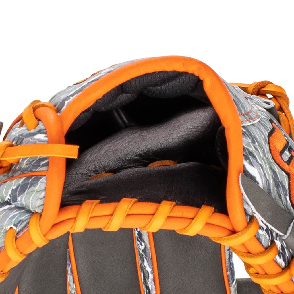 Wilson 2025 Winter Gunnar Henderson A2000® GH2 GM 11.75” Infield Baseball Glove product image 7, provided for visual