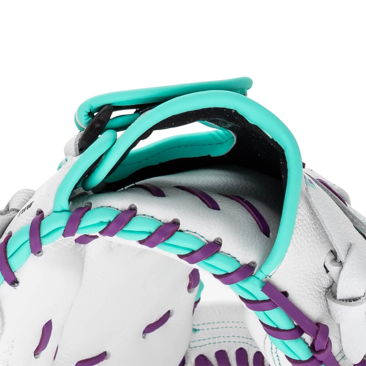 2026 Wilson A500 SIREN 32" Catcher's Mitt product image 7, provided for visual reference and product detail review