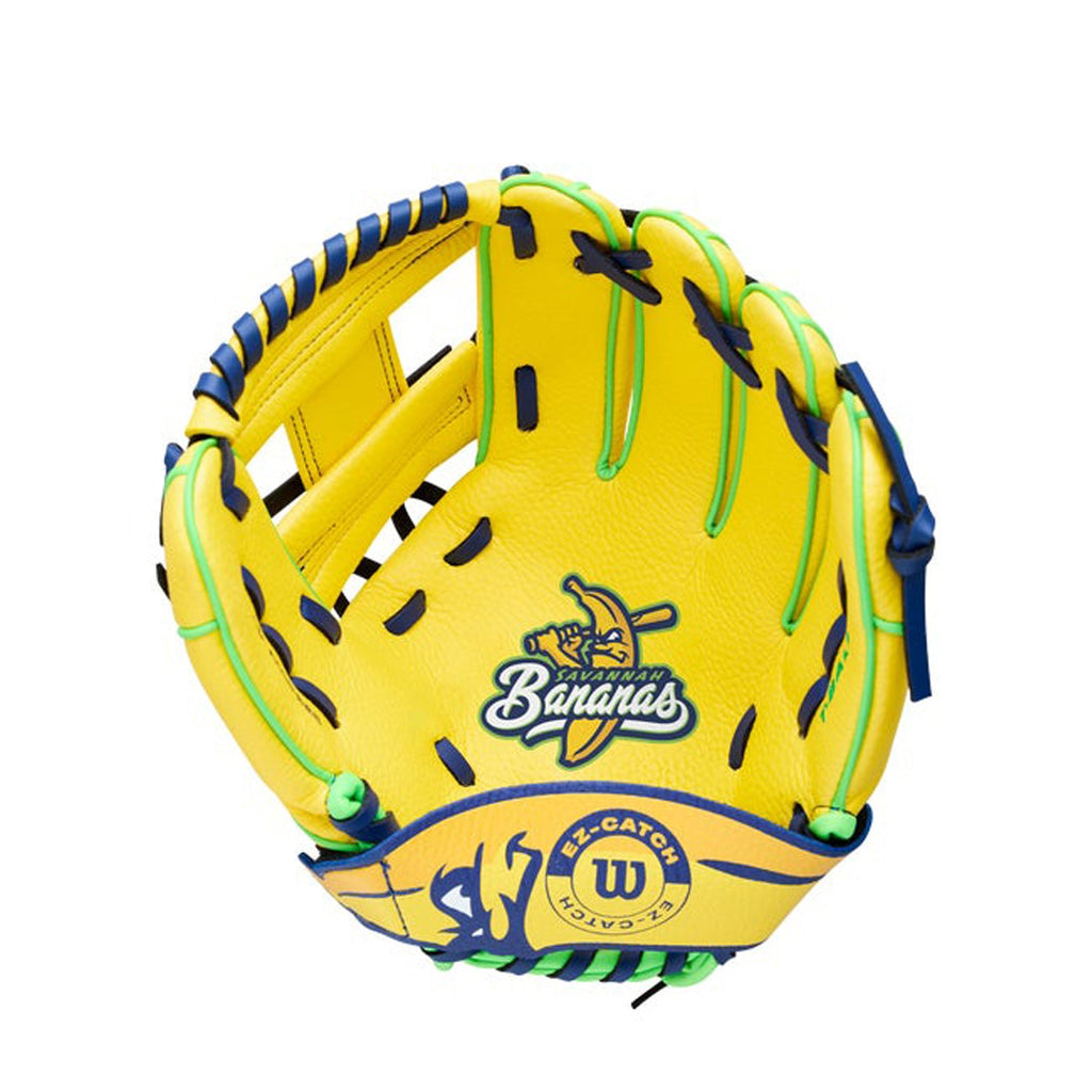 Wilson 2026 Savannah Bananas™ A200® 10" Glove, Ball & Bat Kit | Youth T-Ball Starter Set product image 4, provided for