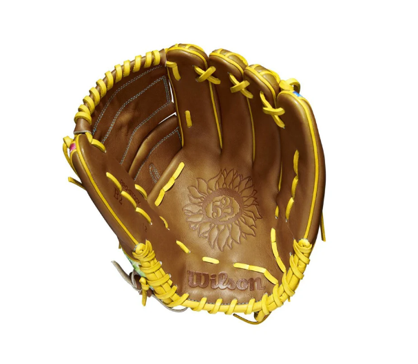 Wilson A2000 GOTM MAR 2022 Tan Flowers product image 2, provided for visual reference and product detail review
