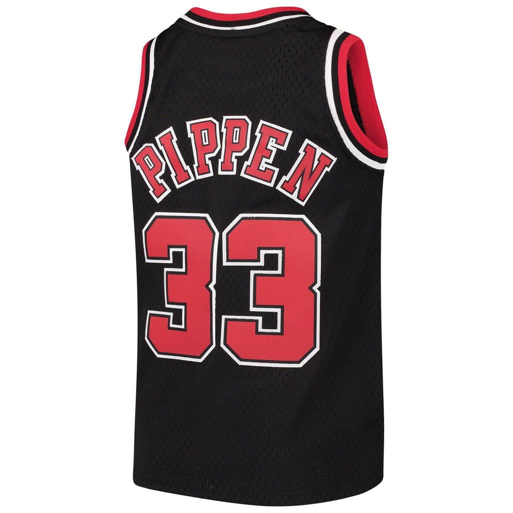 Youth Chicago Bulls Scottie Pippen Mitchell & Ness Black Hardwood Classics Swingman Throwback Jersey product image 4,