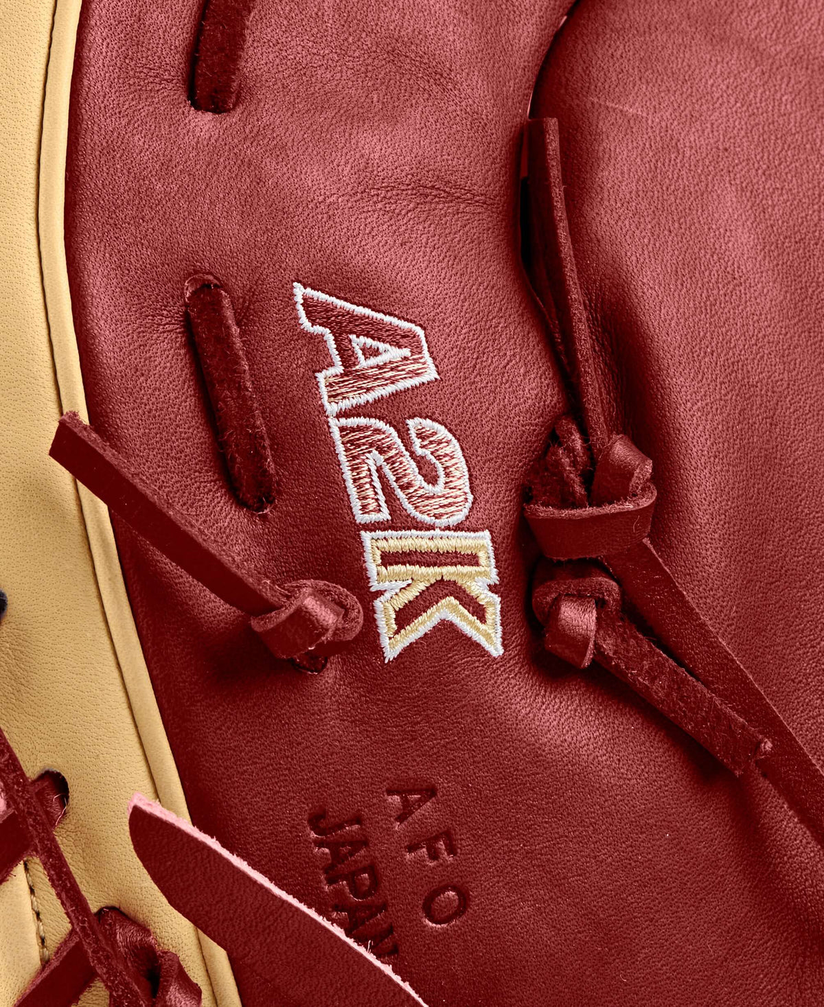 Wilson A2K Fall 2024 1679 12.5" First Base Mitt product image 7, provided for visual reference and product detail review